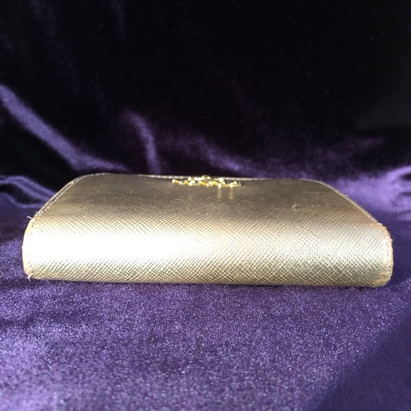 VERY RARE!! Prada gold metallic leather wallet! Would be great on chain! - Picture 5 of 16